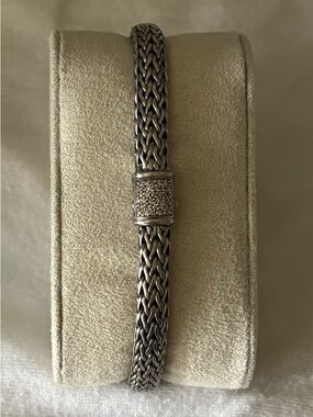 John Hardy .925 Sterling Silver Icon Bracelet 7.5" Long Pavé Diamond Clasp